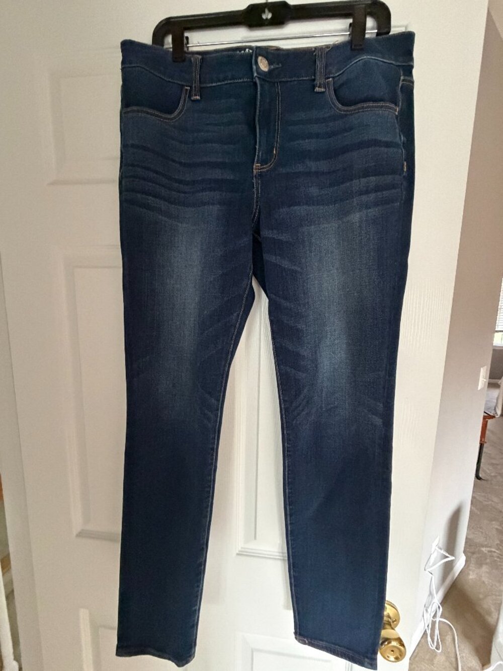 American Eagle Jeggings, Size Long for tall people, dark wash